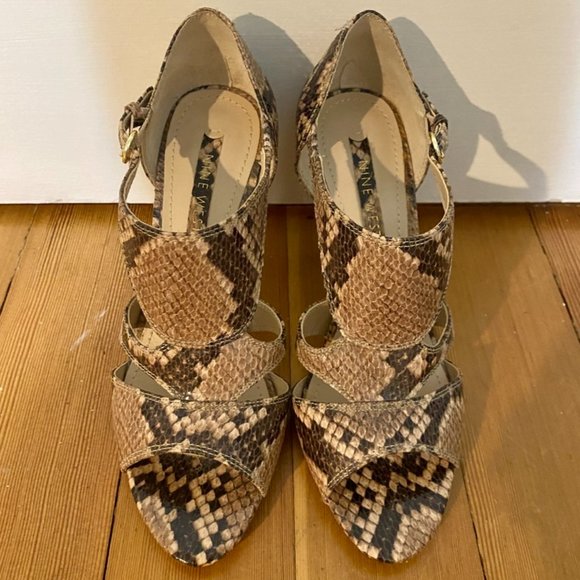 *NOT FOR SALE/SOLD* Nine West Snakeskin high heeled sandals (Size 7) - Picture 2 of 6